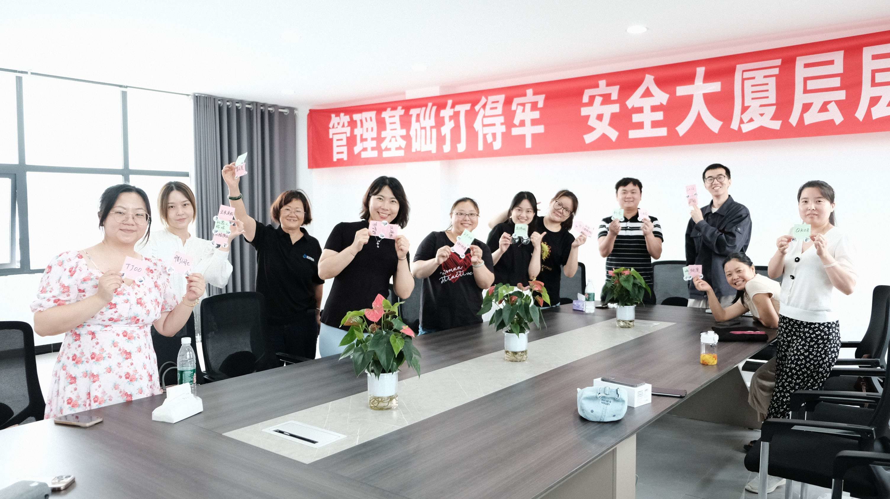 建杰集團成都公司丨背上行囊，去一線淬煉青春光芒